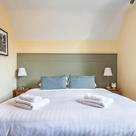 Gasthuis Fountains -