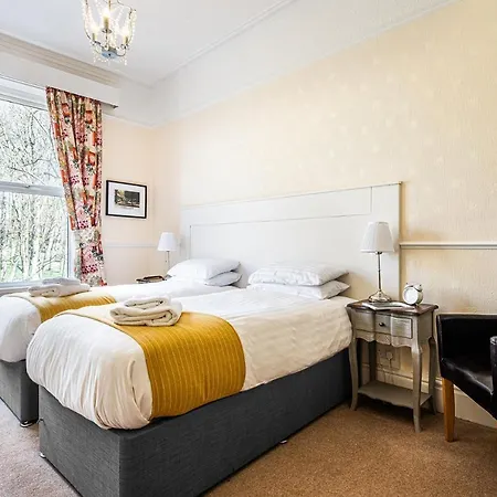Fountains Guest House - Harrogate Stays Guest house