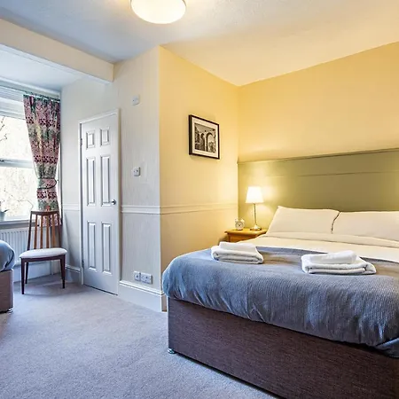 Guest house Fountains Guest House - Harrogate Stays