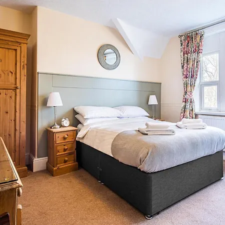 Fountains Guest House - Harrogate Stays Guest house Harrogate