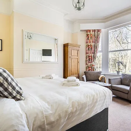 Fountains Guest House - Harrogate Stays Guest house 4*