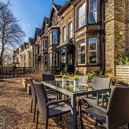 Guest house Fountains Guest House - Harrogate Stays 4*