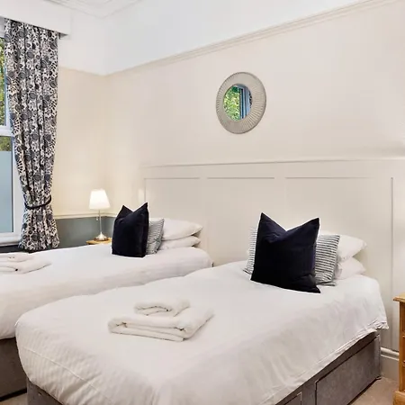 Fountains Guest House - Harrogate Stays 4* Harrogate